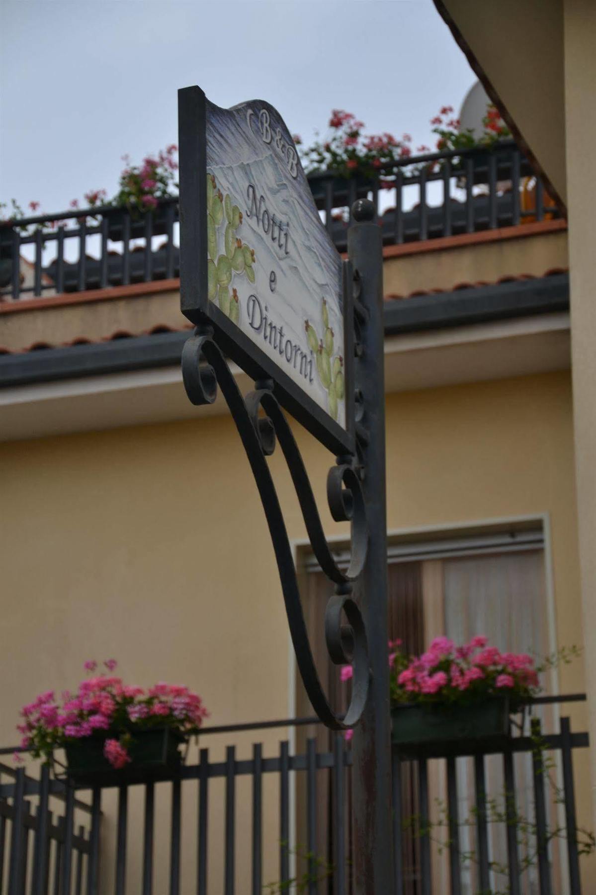 B&B Notti E Dintorni Nicolosi Exteriér fotografie