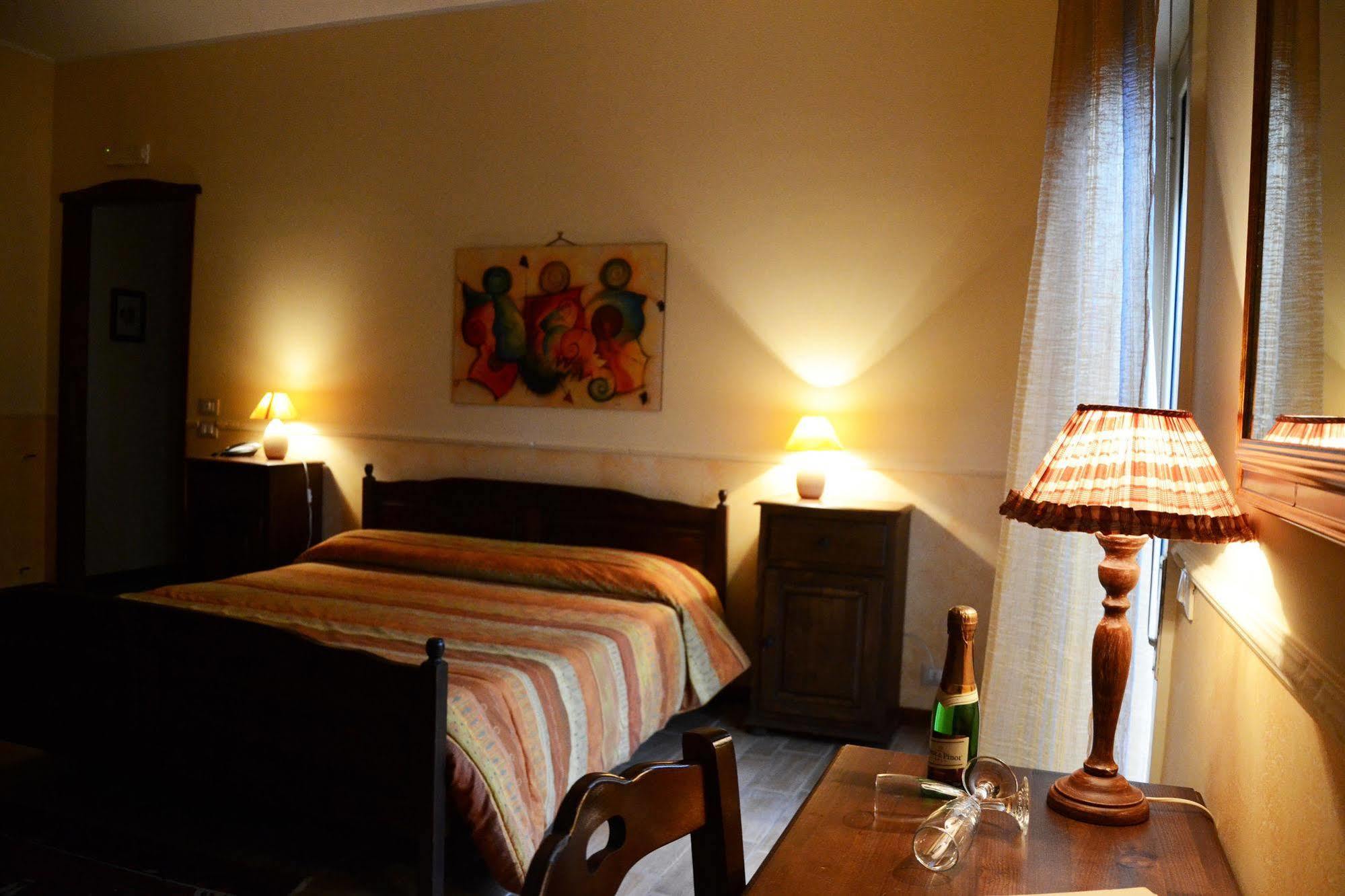B&B Notti E Dintorni Nicolosi Exteriér fotografie
